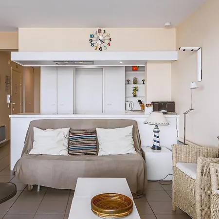 Nos Penates 0301 Koksijde